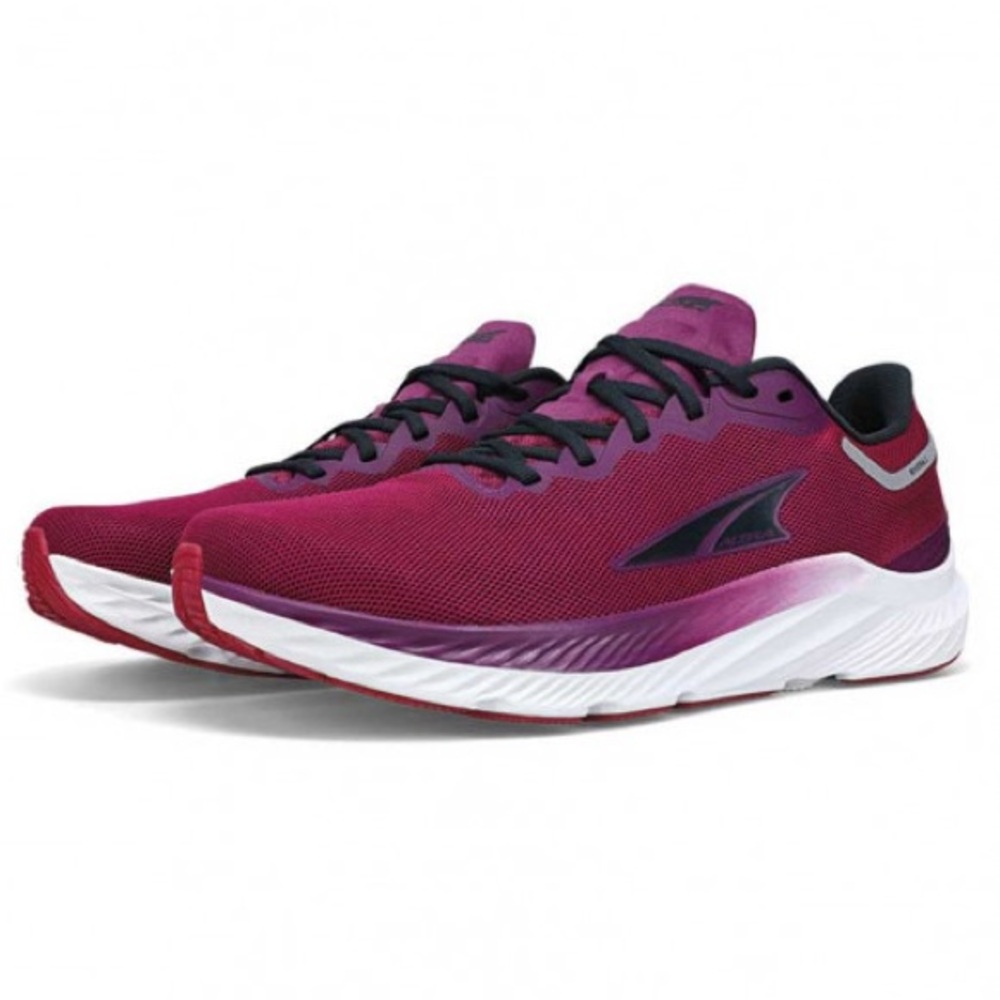 NWOT Altra Rivera 3 zero-drop running shoes